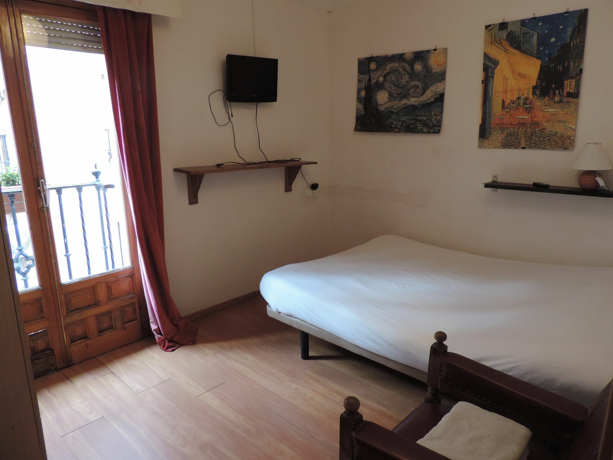 Hostel El Cascabel Гранада Екстер'єр фото